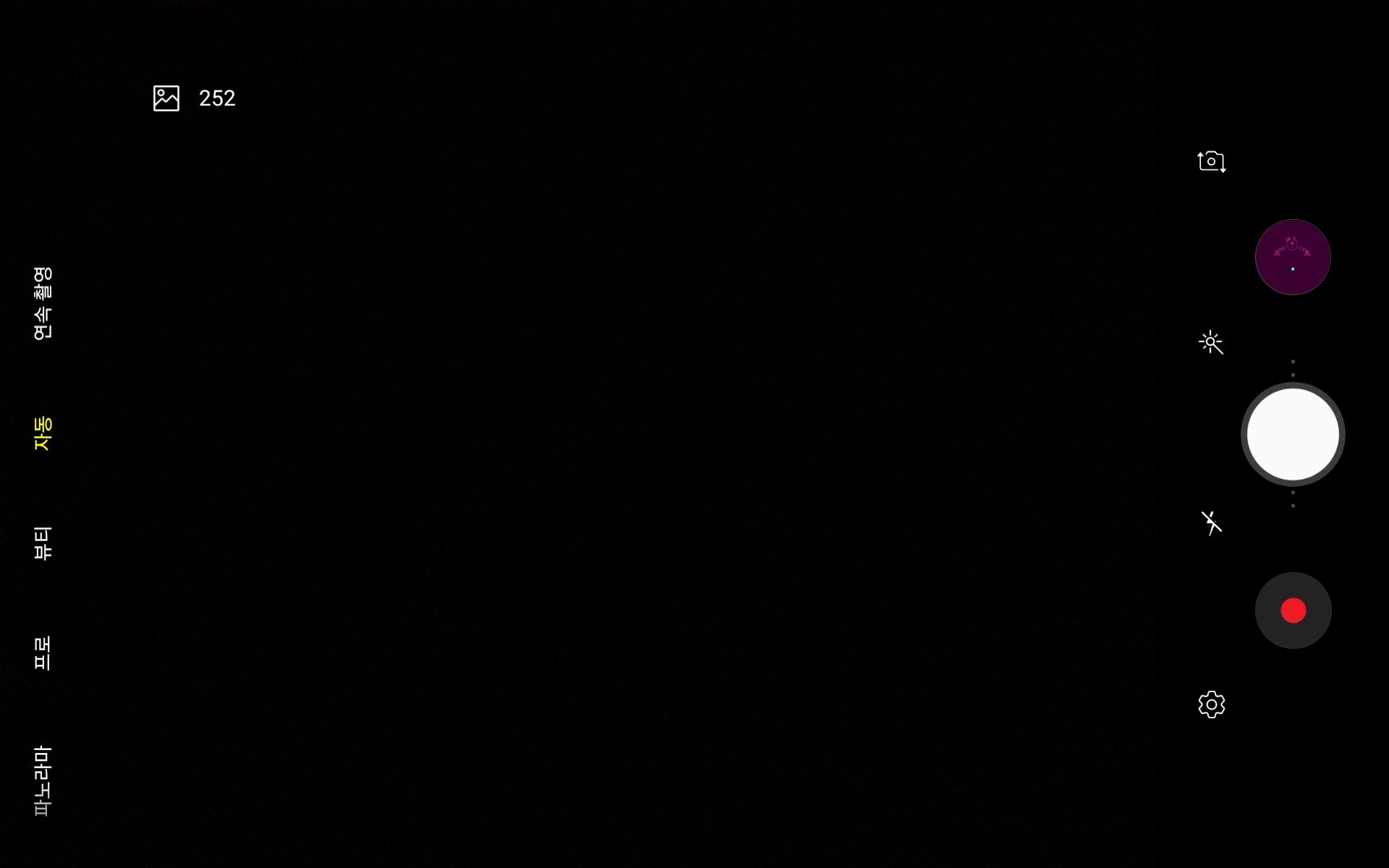 userThumbnail