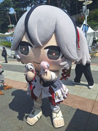 볼때 마다 새로운 카멜탈