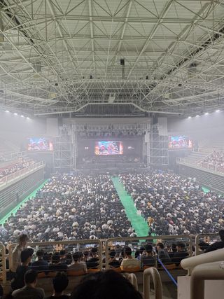 B석 입장