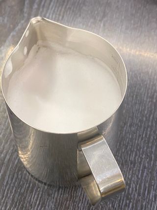 우유 거품 만들어봄