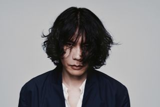 킹덤 영혼의 결전 주제가 가수 요네즈 켄시