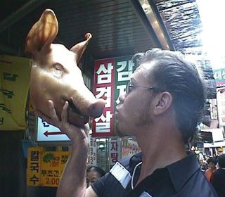 유머)싱글벙글 한국 여행 온 외국인 아재들 