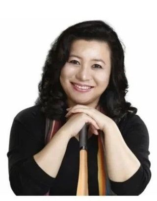 유머) 검사라면 한 번씩 하는 자세 