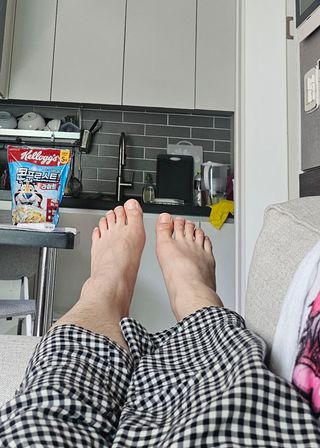 고뇨발 좀 야한듯