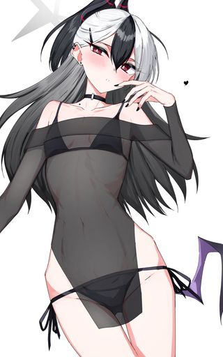 카요코 수영복은 그냥 비키니보다 야한듯