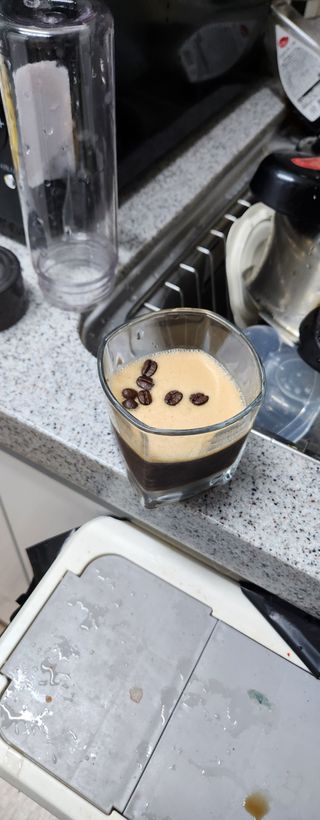 /u/ZV8FFV8exMe8lS42zLM1Ie3XWDT2/images/1757679313947_4d03420f-528c-45ff-8c6e-37f0a05d38ca.jpg