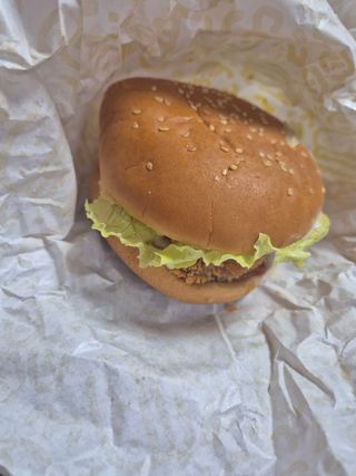/u/fA7TU1er2uQ6iHluqxQCtrTjlKY2/images/1760845662233_15a62d75-c3bc-4857-a907-6fd650ed9d94.jpg