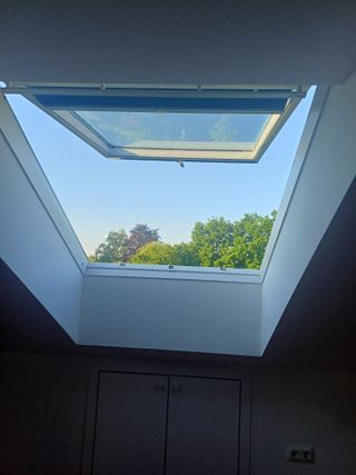 /u/wGW3Bgc1A8XyGCWPvCRfff7m1CF3/images/1778348994689_e619602c-53e5-4d6d-a622-831f117da060.jpg