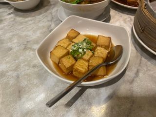 /u/vudty2OIfXVEtEQLlEokTniWMoF2/images/1759576676780_82f6922a-01a1-41c5-8299-99a2db8e971a.jpeg
